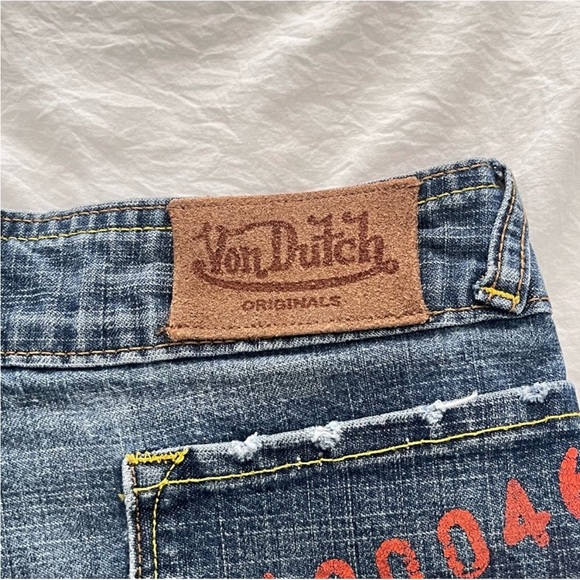 VON DUTCH Originals Denim Pleated Short Mini Skirt Y2K Flair Rare Screen Print​ - Picture 7 of 7